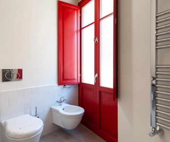 Domo Sofia بيت ضيافة كالياري