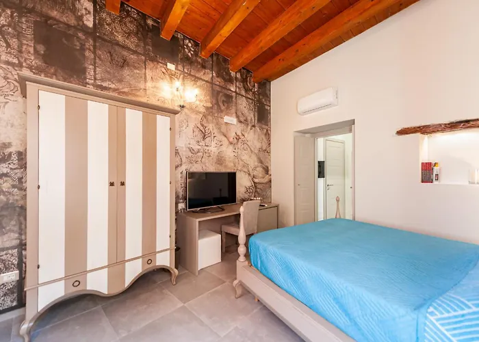 Domo Sofia 4* كالياري